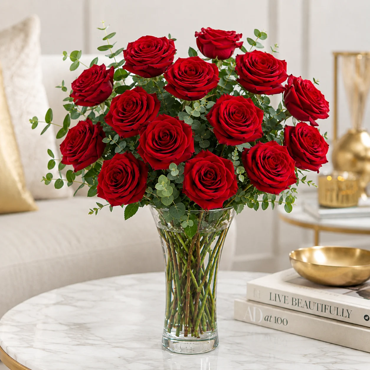 12 Beautiful Red Roses 3